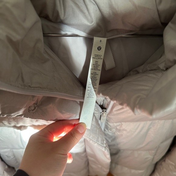 Lululemon Wunder Puffer Jacket - Picture 5 of 5